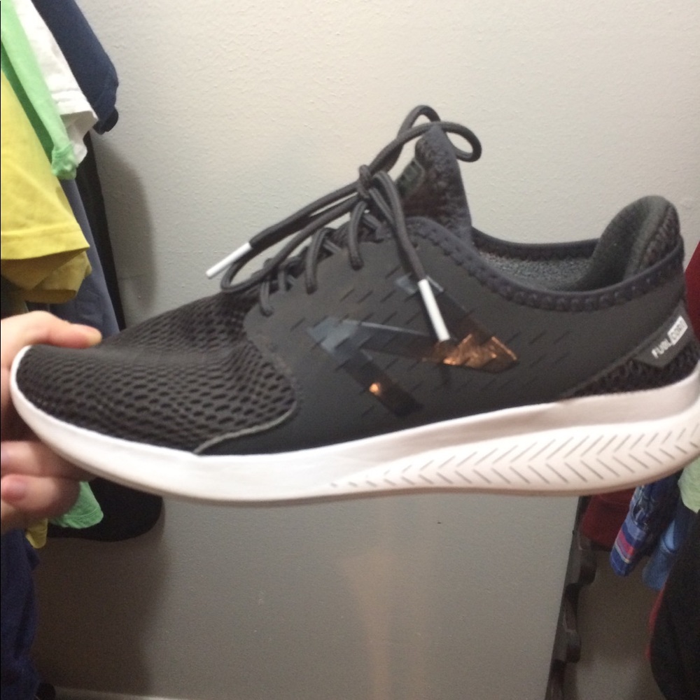 New balance shoes